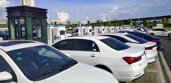 எங்களின் புதிய ஆற்றல் வாகன ஏற்றுமதி வணிகம் தற்போது சீராக முன்னேறி வருகிறது